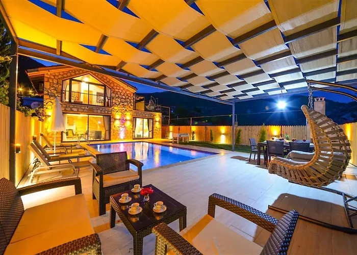 别墅 With Private Pool And Jacuzzi In Nature