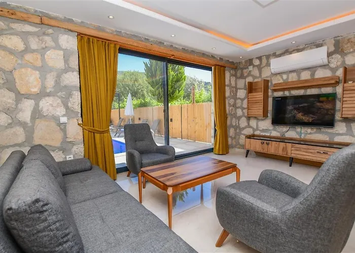 别墅 With Private Pool And Jacuzzi In Nature