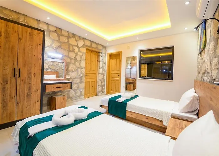 With Private Pool And Jacuzzi In Nature 别墅